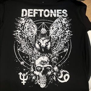 Black Deftones "Owl and Skull" Medium Shirt